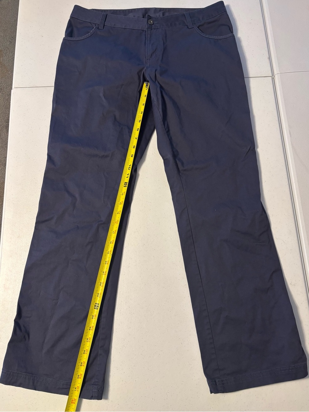 Columbia Straight-Leg Women's Pants in Navy size 14